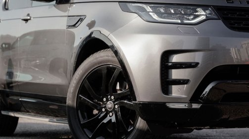 Front Right Side of Discovery Jeep